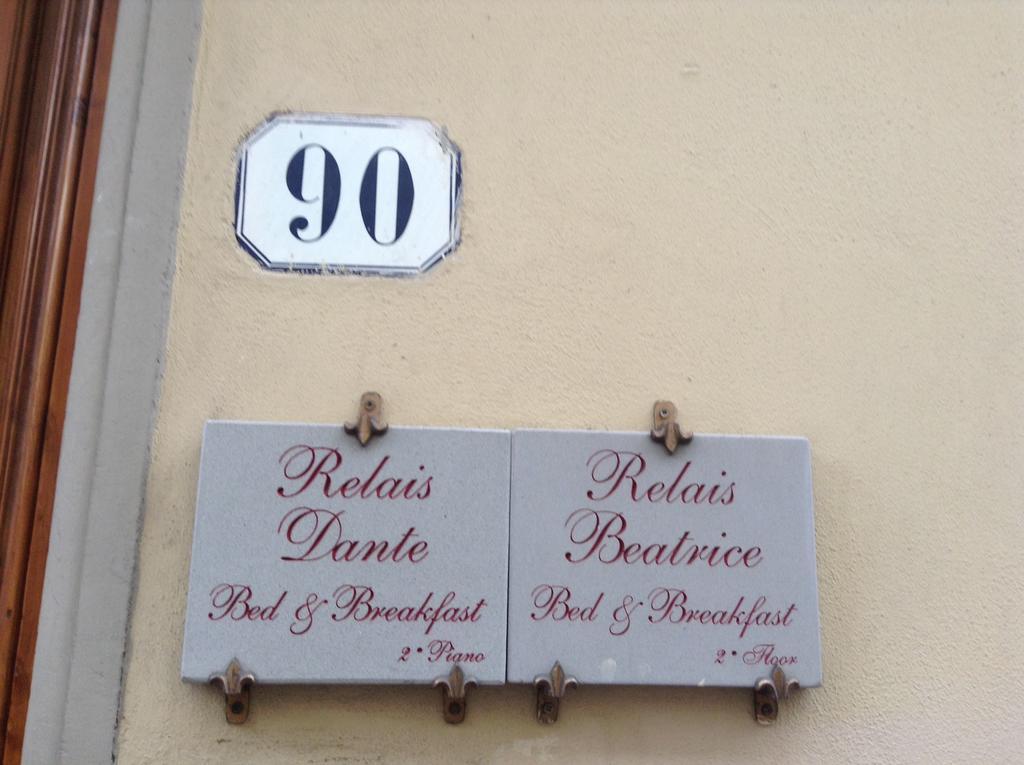 Relais Dante E Beatrice Bed & Breakfast Флоренция Екстериор снимка