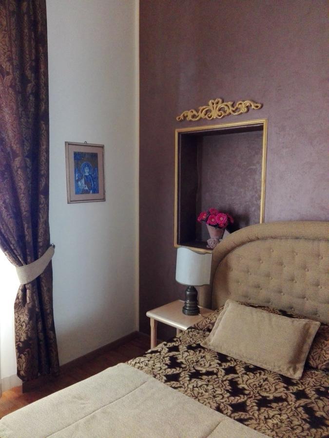 Relais Dante E Beatrice Bed & Breakfast Флоренция Екстериор снимка